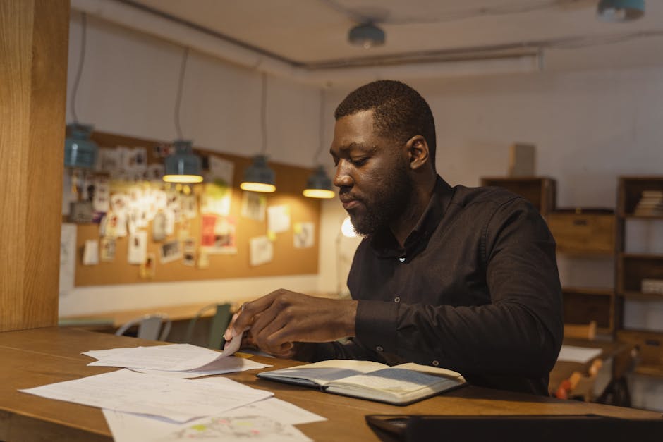 Professional guide streamline job scheduling alerts business representing Job Scheduling + Team Notifications services for Athens GA businesses